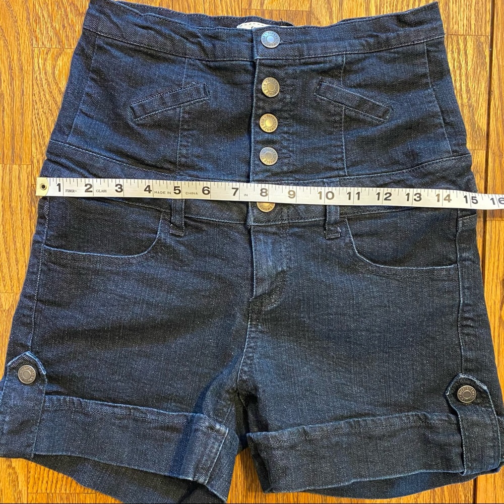 Retro High-waist Denim Shorts Dark Wash Size 27 - Picture 8 of 10